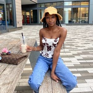 Meet the seller 💗